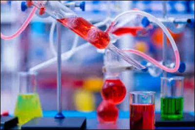 D'après des calculs, dans quel état serait-il à température ambiante et pression atmosphérique ?