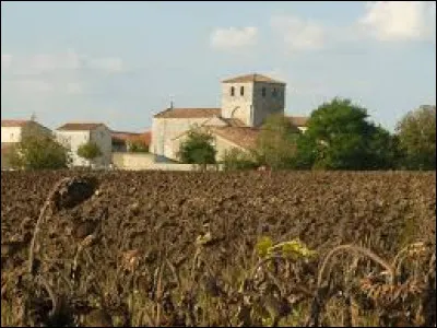 Je vous emmène maintenant à Bunzac. Commune de l'aire d'attraction Angoumoisine, elle se situe en région ...