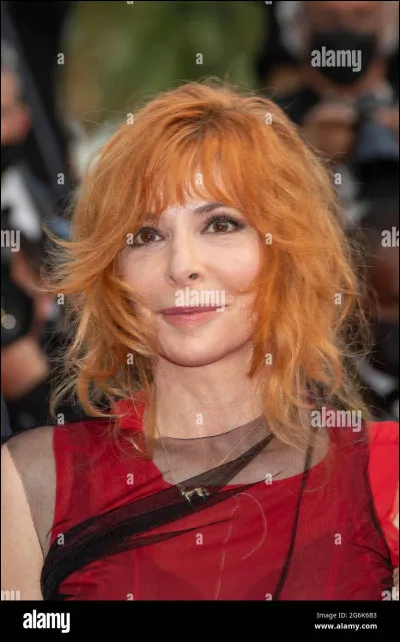 Qui est cette chanteuse ?