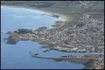 Troisime port de pche en France, mais au premier rang pour la pche artisanale, la cit offre le spectacle vivant de ses quais, avec ses quelques 130 bteaux.