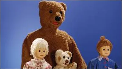 Dans la série télévisée "Bonne nuit les petits", comment se prénomme le frère de Pimprenelle ?