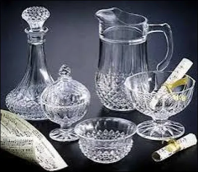 Dans quel département sont établies les cristalleries d'Arques ?