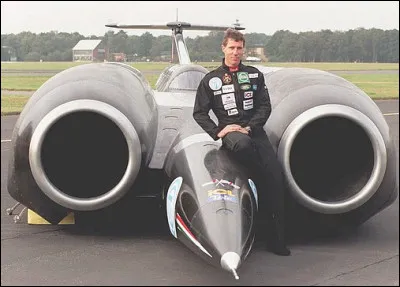 Quelle est la particularité du projet Thrust SSC ?