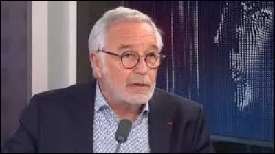 Qui est ministre de lAménagement du territoire et de la Décentralisation ?