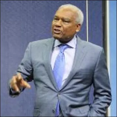 Couteau à dégorger, c'est le...