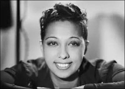 Au début des années 50, dans quel Etat va-t-elle se faire refuser une chambre en raison de sa couleur de peau ?