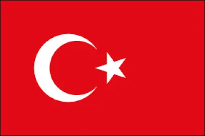 Lequel de ces hommes fut le premier président de la république de la Turquie en 1923 ?