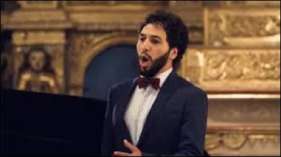 Comment les amies bohémiennes de Carmen s'appellent-elles ?