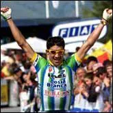 Pur grimpeur, pass par la Kelme et la Barloworld, il compte  son palmars trois tapes du Tour d'Espagne et un succs sur le Tour de France,  Ax 3 Domaines, en 2001