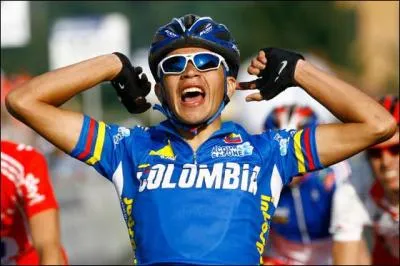 Champion du monde chez les Espoirs en 2008  Varse, il fera partie de la future quipe Geox pour la saison 2011