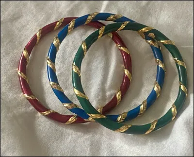 Quel bijou préfères-tu ?