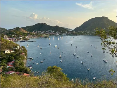 Complétez la pharse : Les continents représentent ..... % de la surface de la planète.