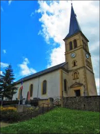 Je vous emmène en Lorraine, à Chémery-les-Deux. Village de l'arrondissement de Forbach-Boulay-Moselle, il se situe dans le département ...