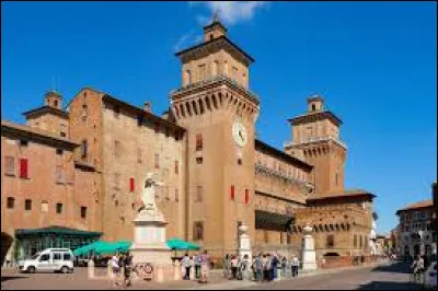 Quelle femme célèbre fut duchesse de Ferrare ?