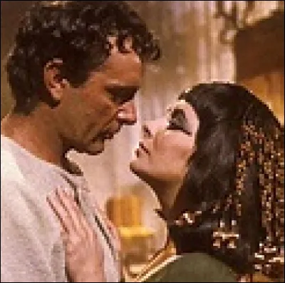 Dans cette série Brigade verte, il y a le commissaire Amourdedieu. Il a un prénom digne de l'Antiquité, quel est-il ?