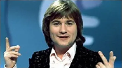 Les enquêtes de la cellule d'investigation criminelle de la Section de recherche de la Gendarmerie nationale à Marseille, une unité très spéciale que rien n'arrête, entre investigations criminelles parfois dures, luttes de pouvoir internes, et secrets d'ordre personnel ou militaire souvent terribles que découvrent les membres de l'équipe.
Qui incarne le commandant Vincent Saint-Mathieu ?