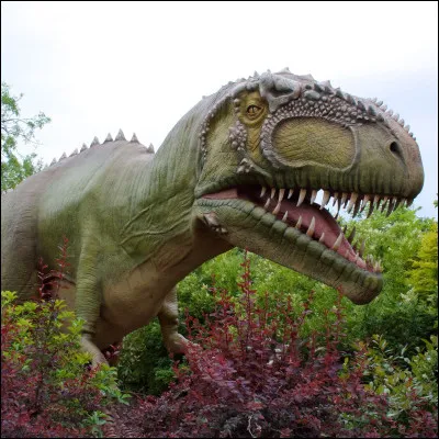 Est-ce que cet être vivant et encore en vie ?