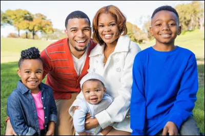 À quel film appartient cette réplique : «Tu as le visage de ton père et les yeux de ta mère» ?