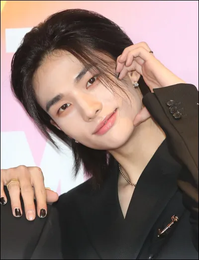 Aimes-tu mettre du vernis sur tes ongles ?