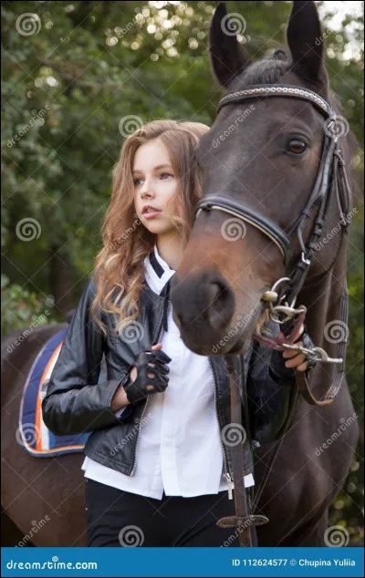 Comment s'appelait la petite copine de Tom Jedusor SR ?