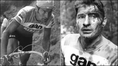 Installé au cur du grand château, le musée Condé est un écrin de trésors artistiques, reconnu comme l'un des plus riches musées de France. À quelle place se situe-t-il ?