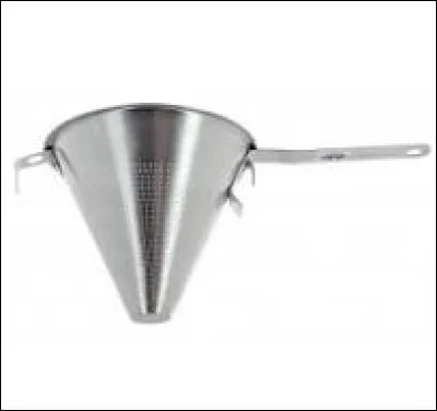 À la demande du prince Louis-Joseph de Bourbon-Condé, quel type de jardin est créé au XVIIIe siècle ?