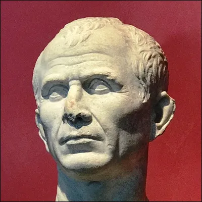 Quelle phrase latine Jules César a-t-il écrite suite à sa victoire sur le roi du Pont Pharnace II ?