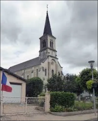 Voici l'église Saint-Jacques-d'Entraigues, à Langé. Village Indrien, il se situe en région ...