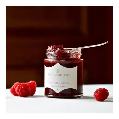 Selon la législation française, quelles sont les conditions qu'une confiture doit remplir pour obtenir cette appellation ?