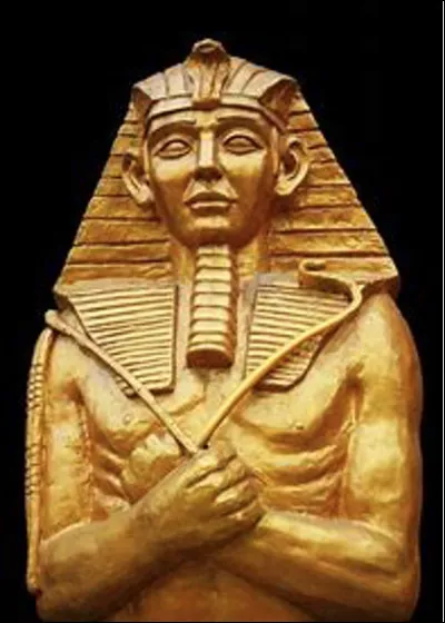Qui était ce monarque en R, célèbre pharon d'Égypte qui a régné 66 ans ?