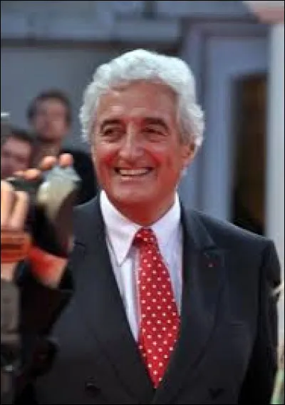 Jean-Loup Dabadie (1938-2020) est un homme de lettres et parolier. Il écrivit, notamment, des chansons pour Michel Polnareff, Jacques Dutronc, et bien d'autres. Au milieu des années 70, il s'associe avec Julien Clerc pour qui il écrit nombre de chansons qui deviendront des tubes. Parmi ces trois titres, lequel n'a-t-il pas écrit ?