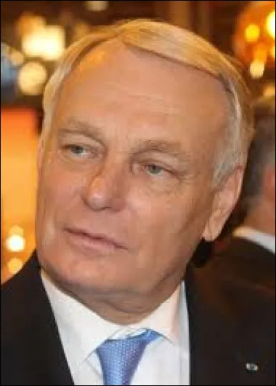 De quelle ville l'ancien Premier ministre, Jean-Marc Ayrault, fut-il maire de 1997 à 2012 ?