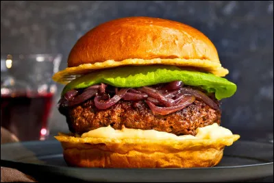 Cest midi, tu as très faim. Tu choisis :
