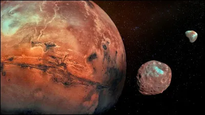 Quel est le nom du satellite naturel de Mars le plus proche de la planète ?