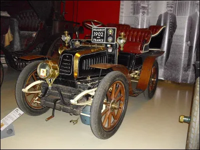 Quelle est cette voiture ?