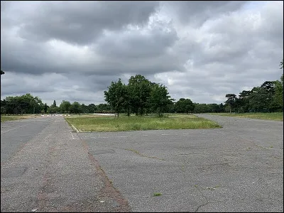 Le rugbyman comptant le plus de sélections en équipe de France, c'est...