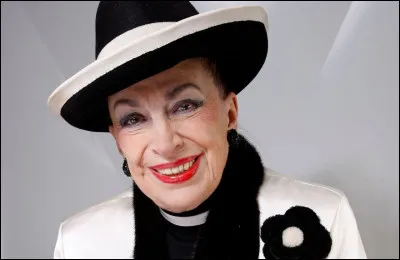 Qui est cette dame qui fut la présidente du comité Miss France de 1981 à 2010 ?