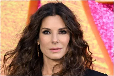 Qui est cette actrice américano-allemande qui joue le rôle principal dans le film ''Miss Détective'' sorti en 2000 ?