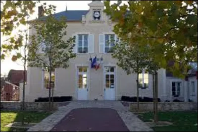 Village francilien, Orvilliers se situe dans le département ...