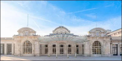 Dans quelle ville le nouveau gouvernement s'était-il installé le 1er juillet 1940 ?