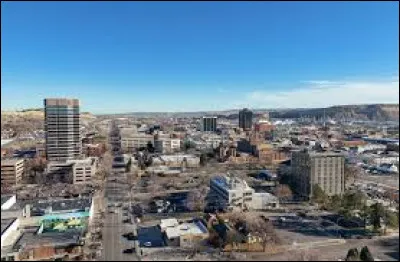 Quelle est cette ville, traversée par la Yellowstone river, ville la plus peuplée de l'Etat avec 110 000 habitants ?