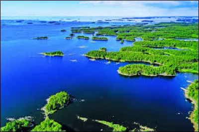 De quel pays fait partie l'archipel d'Aland ?