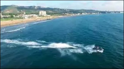 Laquelle de ces mers borde la Syrie ?