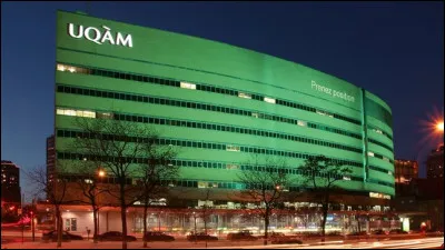 Elle se place sur la première marche dans les classements internationaux pour...