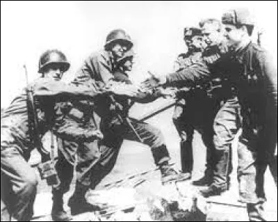 Que se passe-t-il le 25 avril à Torgau ?