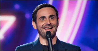 En 2016, pour quelle boisson passe-t-il dans une publicité à la télévision ?