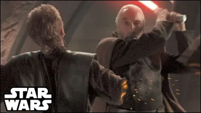 Durant la bataille dans le hangar, qui se fait trancher le bras droit ?