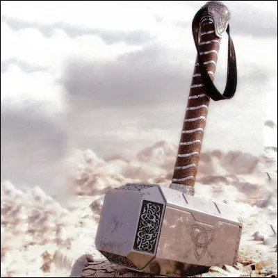 Quel est le nom du marteau de Thor  ?