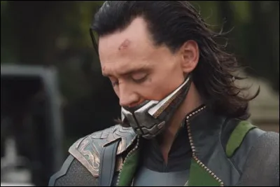 Dans "Avengers : Endgame", quelle version de Loki s'échappe avec le Tesseract, pendant le voyage dans le temps  ?