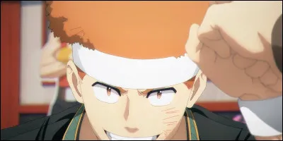 Comment s’appelle l’élève, dans la classe de Sakura, qui passe son temps à se muscler ?